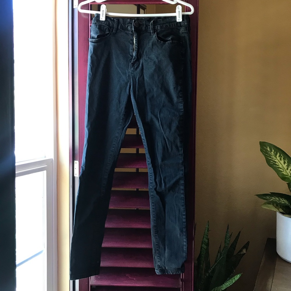 BDG dark blue jeans